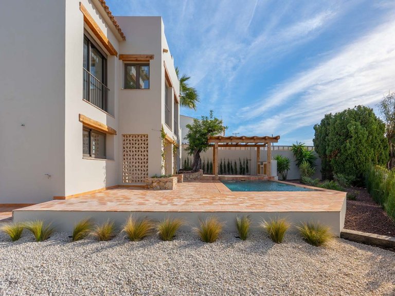 Villa for Sale in playa fustera, Benissa, Alicante 42