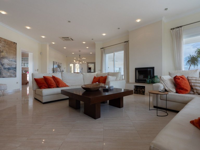 Villa for Sale in Barrio Piver, Jávea - Xàbia, Alicante 14