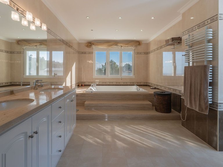 Villa for Sale in Barrio Piver, Jávea - Xàbia, Alicante 39