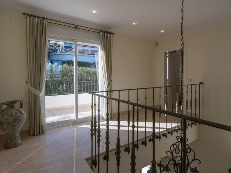 Villa for Sale in Barrio Piver, Jávea - Xàbia, Alicante 43