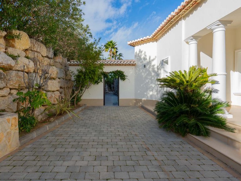 Villa for Sale in Barrio Piver, Jávea - Xàbia, Alicante 59