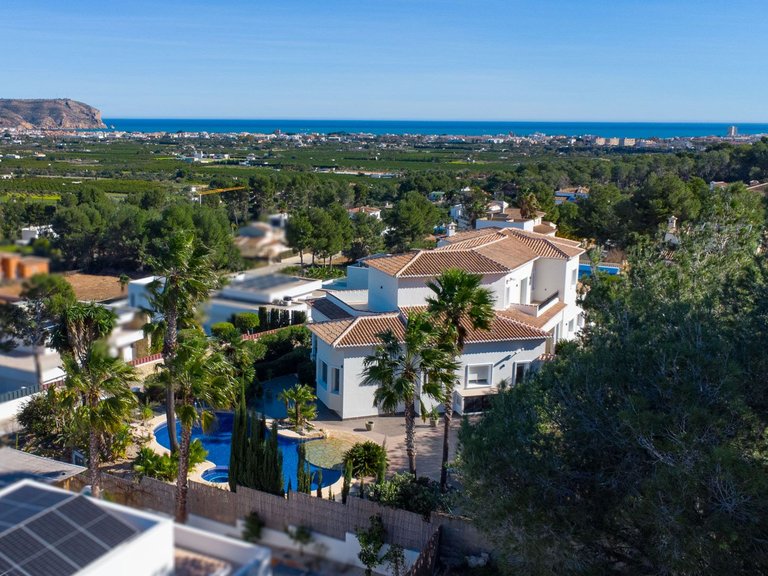 Villa for Sale in Barrio Piver, Jávea - Xàbia, Alicante 74