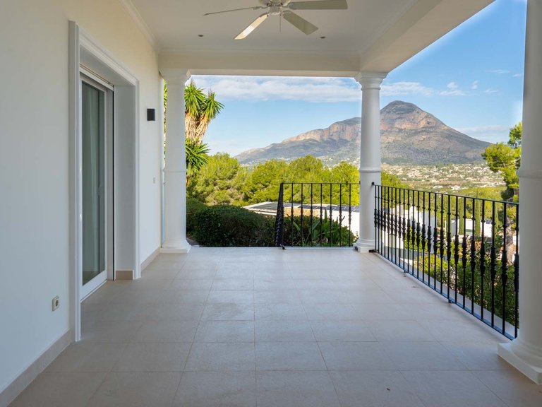 Villa for Sale in Barrio Piver, Jávea - Xàbia, Alicante 9