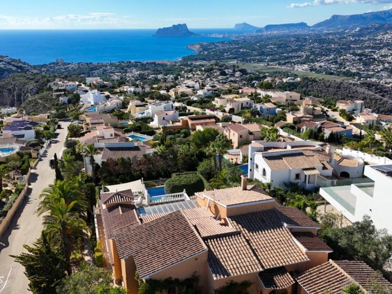 Villa for Sale in Benitachell, Alicante 2