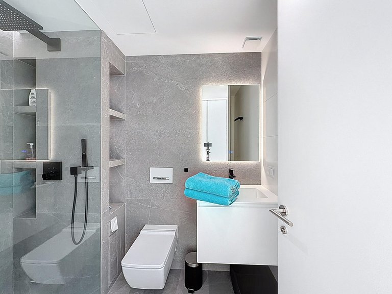 Villa for Sale in El Cuartón - Heliomar, Málaga, Malaga 42