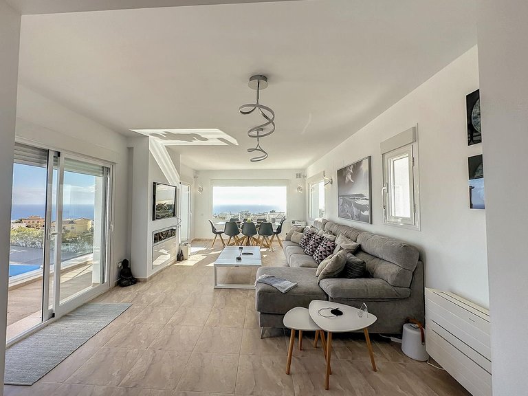 Villa for Sale in Benitachell, Alicante 4