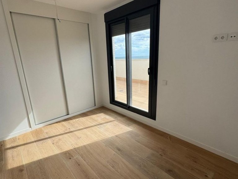 Apartment for Sale in Benalua, Alicante, Alicante 17