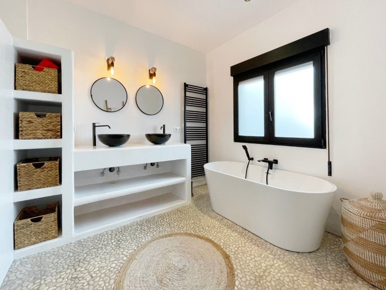 Villa for Sale in Pla del mar, Moraira, Alicante 25