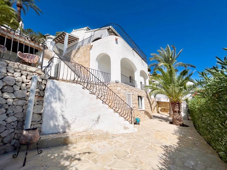 Villa for Sale in Pla del mar, Moraira, Alicante 44