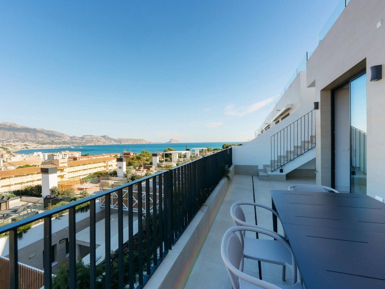 Apartment for Sale in Alfaz Del Pi, Alicante 1