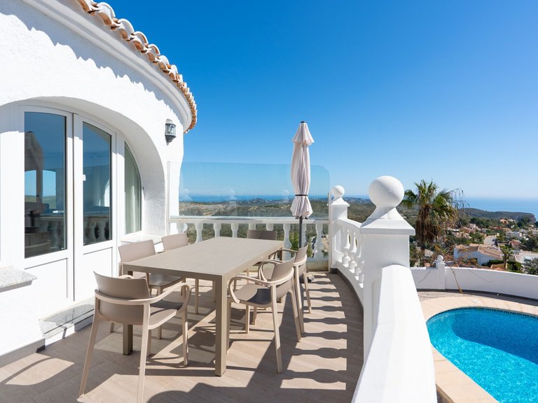 Villa for Sale in Cumbre del Sol, Benitachell, Alicante 1