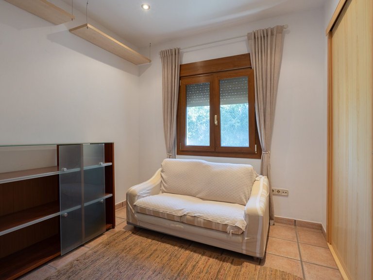 Commercial for Sale in Cala Advocat - Baladrar, Benissa, Alicante 106