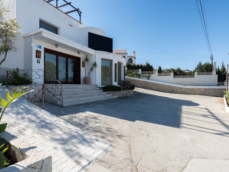 Commercial for Sale in Cala Advocat - Baladrar, Benissa, Alicante 5