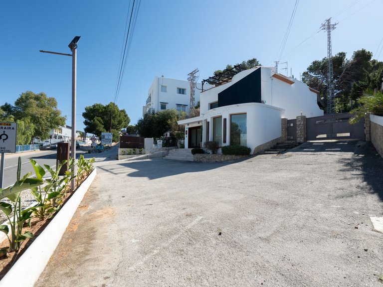 Commercial for Sale in Cala Advocat - Baladrar, Benissa, Alicante 51