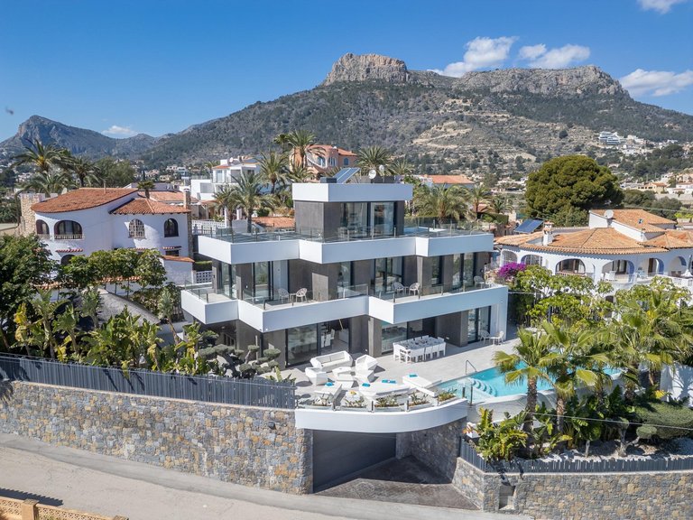 Villa for Sale in Manzanera, Calpe, Alicante 3
