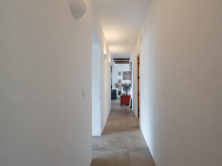 Villa for Sale in Montgó - Ermita, Jávea - Xàbia, Alicante 18
