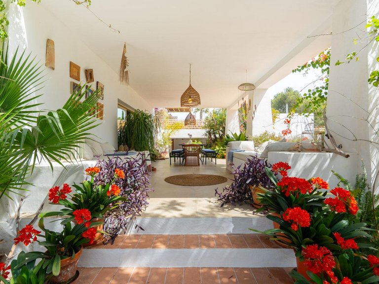 Villa for Sale in Montgó - Ermita, Jávea - Xàbia, Alicante 3