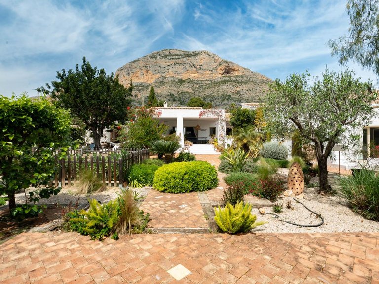 Villa for Sale in Montgó - Ermita, Jávea - Xàbia, Alicante 64