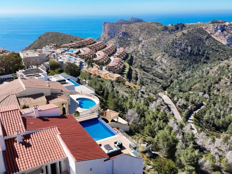 Villa for Sale in Benitachell, Alicante 2