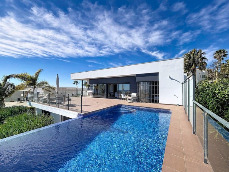 Villa for Sale in Benitachell, Alicante 2