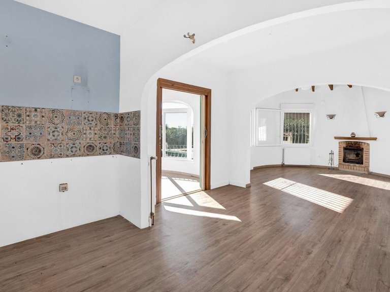 Villa for Sale in Ortenbach, Calpe, Alicante 11