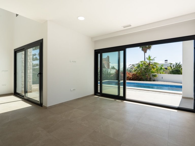 Villa for Sale in playa fustera, Benissa, Alicante 14