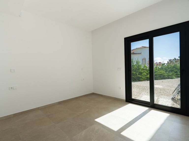 Villa for Sale in playa fustera, Benissa, Alicante 15