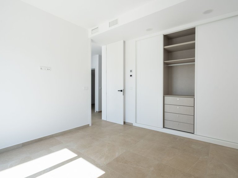 Villa for Sale in playa fustera, Benissa, Alicante 17
