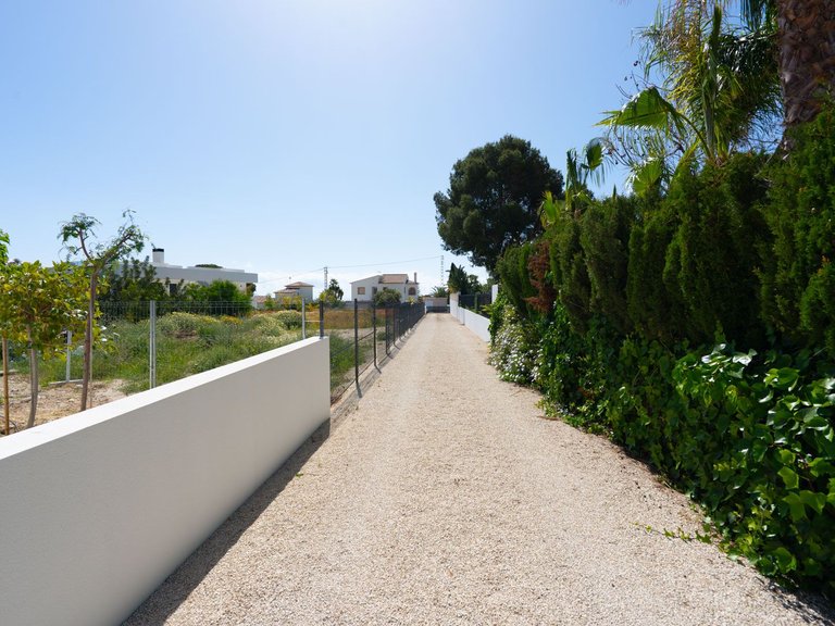 Villa for Sale in playa fustera, Benissa, Alicante 38