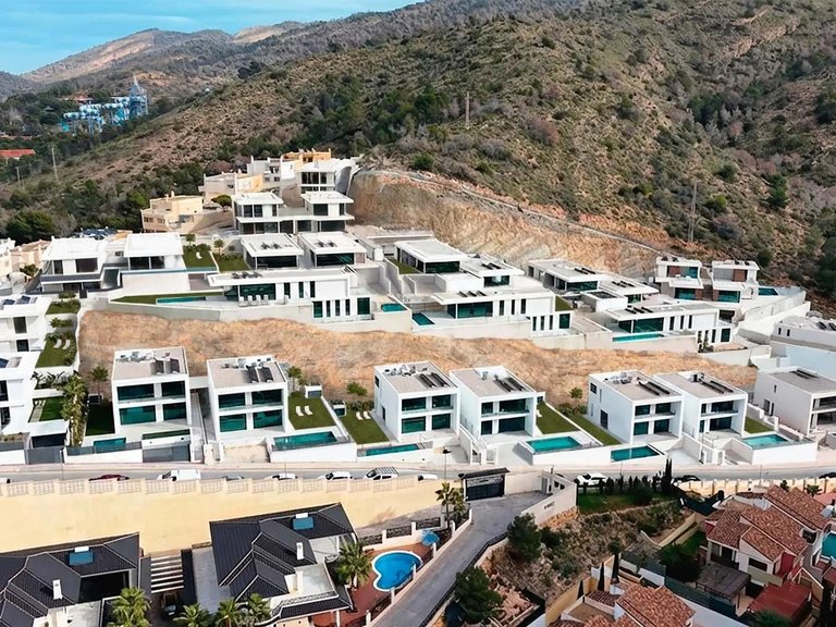 Villa for Sale in Rincón de Loix, Benidorm, Alicante 2
