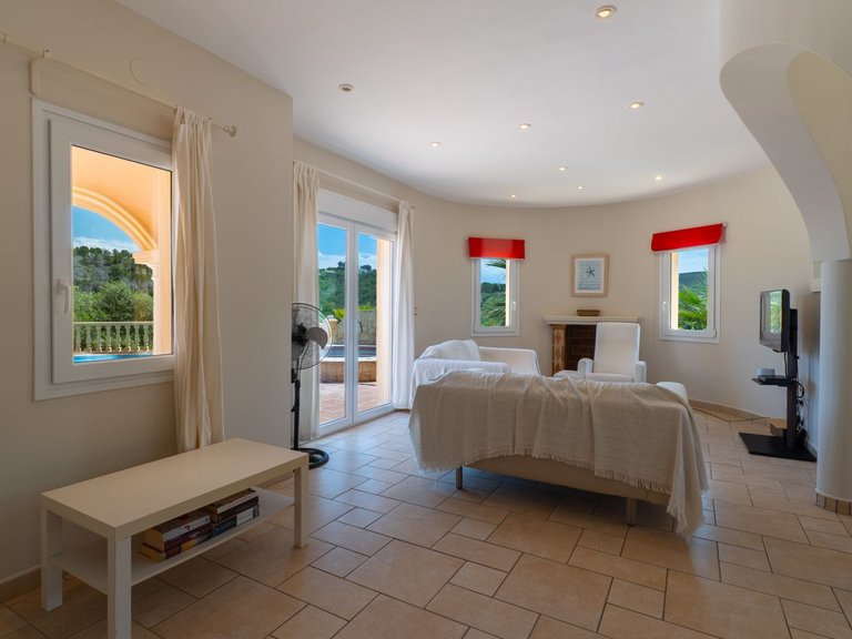 Villa for Sale in Sol de Este - Puerta Fenicia, Jávea - Xàbia, Alicante 6