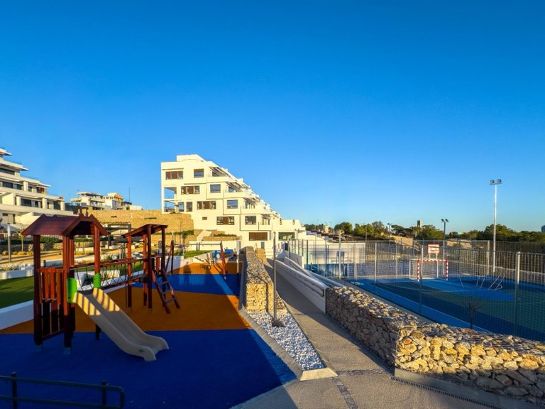 Apartment for Sale in Balcón de finestrat, Finestrat, Alicante 25