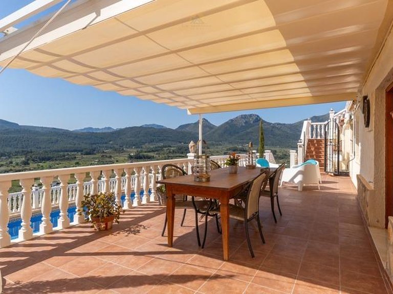Villa for Sale in Comunidad valenciana, Jalon - Xalo, Alicante 17