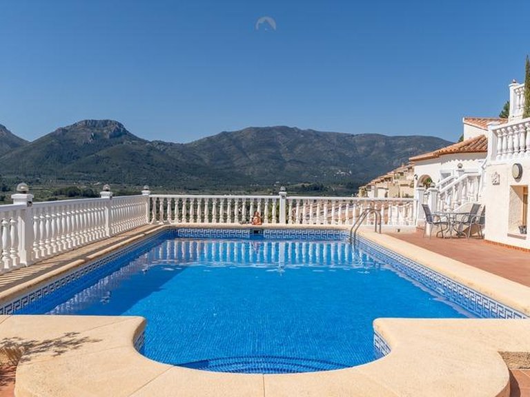 Villa for Sale in Comunidad valenciana, Jalon - Xalo, Alicante 36