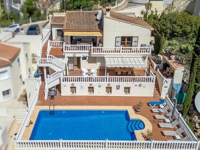Villa for Sale in Comunidad valenciana, Jalon - Xalo, Alicante 40