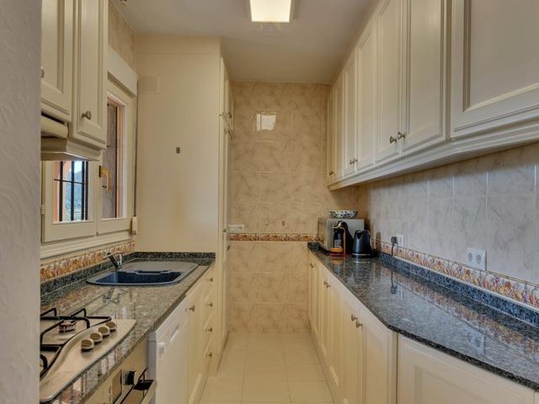 Villa for Sale in Comunidad valenciana, Jalon - Xalo, Alicante 7