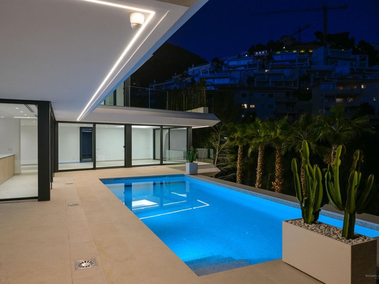 Villa for Sale in Altea la Vella, Altea, Alicante 44