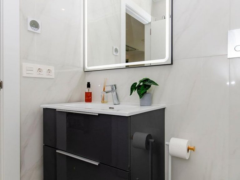Villa for Sale in Desamparados-Hurchillo-Torremendo, Orihuela, Alicante 40