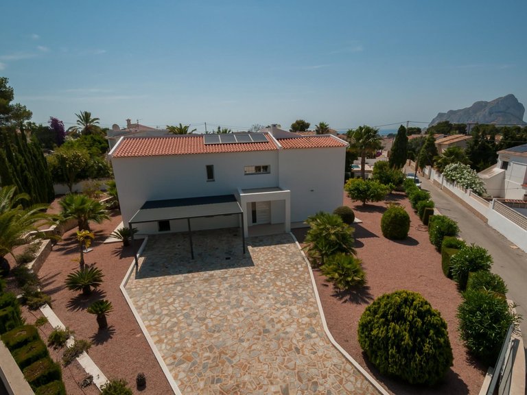 Villa for Sale in Cometa-Carrió, Calpe, Alicante 1