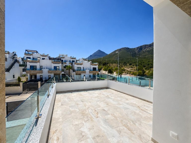 Villa for Sale in Montebello - Nou Espai, La Nucía, Alicante 16