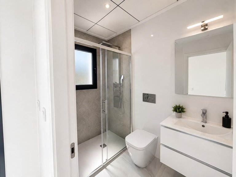 Villa for Sale in Montebello - Nou Espai, La Nucía, Alicante 30