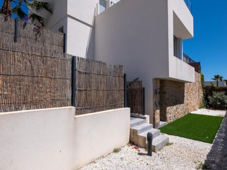 Villa for Sale in Comunidad valenciana, Algorfa, Alicante 8