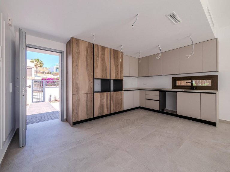 Villa for Sale in Comunidad valenciana, Algorfa, Alicante 6
