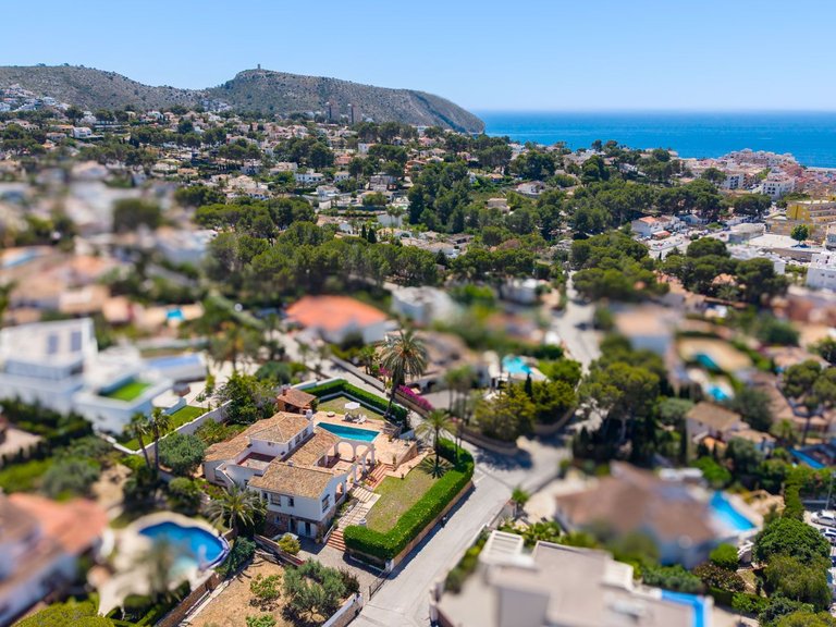 Villa for Sale in El Portet-Pla del Mar, Moraira, Alicante 1