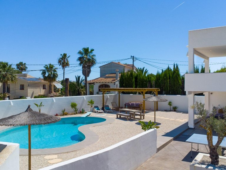 Villa for Sale in El Arenal, Jávea - Xàbia, Alicante 5