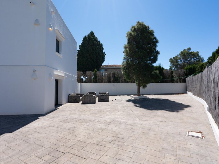 Villa for Sale in El Arenal, Jávea - Xàbia, Alicante 51