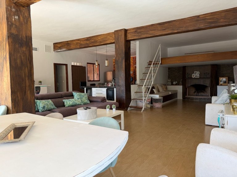 Villa for Sale in Centro, Elche, Alicante 10