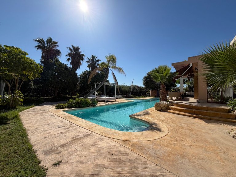 Villa for Sale in Centro, Elche, Alicante 3