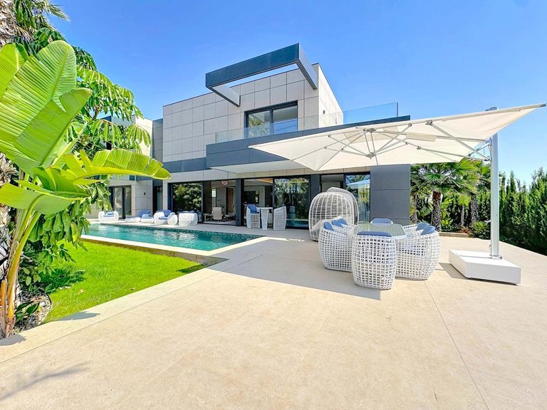 Villa for Sale in Pla roig, Calpe, Alicante 1