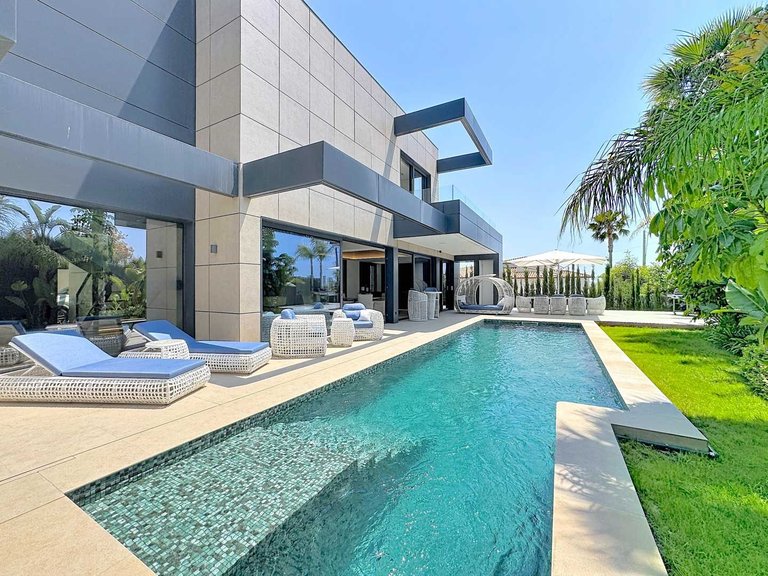 Villa for Sale in Pla roig, Calpe, Alicante 52
